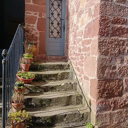 בית נופש Chez Chacha Saint-Christophe-Vallon