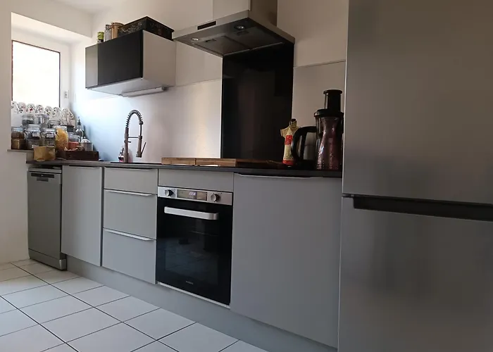 Chez Chacha Casa de Férias Saint-Christophe-Vallon